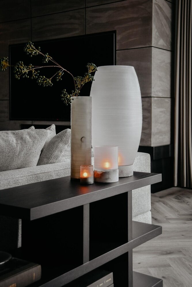 RAF Deluxe Munnblåst glassvase «ONA» S røykgrå RAF Deluxe Munnblåst glassvase «ONA» S røykgrå