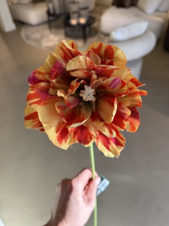 SILK-KA Tulip Stem Red/Yellow | 69 cm SILK-KA Tulip Stem Red/Yellow | 69 cm