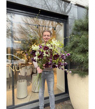 SILK-KA Artificial flower bouquet "Burgundy Pleasure - Limited Edition"