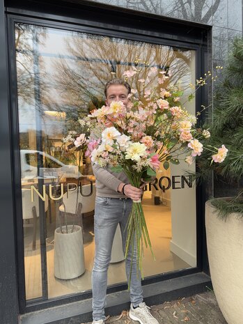 SILK-KA Kunstig blomsterbukett "Pastellroser - Begrenset opplag"