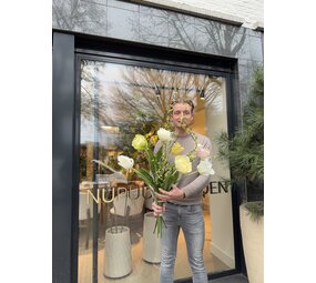 SILK-KA Künstlicher Blumenstrauß „Pastell-Tulpen – Limitierte Auflage“