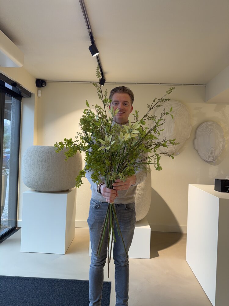 SILK-KA Künstlicher Blumenstrauß „Ein Hauch von Grün“