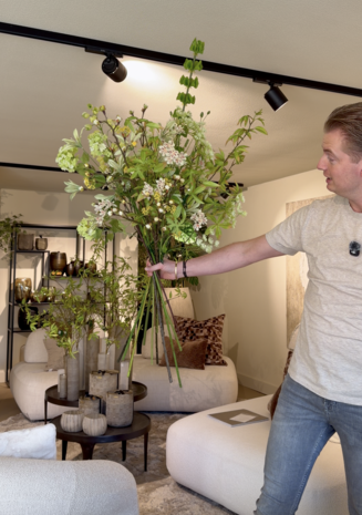 NU PUUR & GROEN Ramo de flores artificiales "Especial de Marzo"