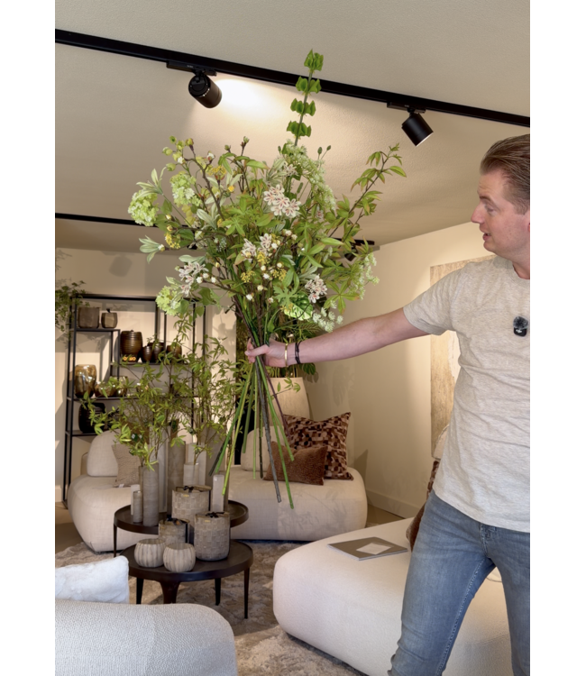 NU PUUR & GROEN Ramo de flores artificiales "Especial de Marzo"