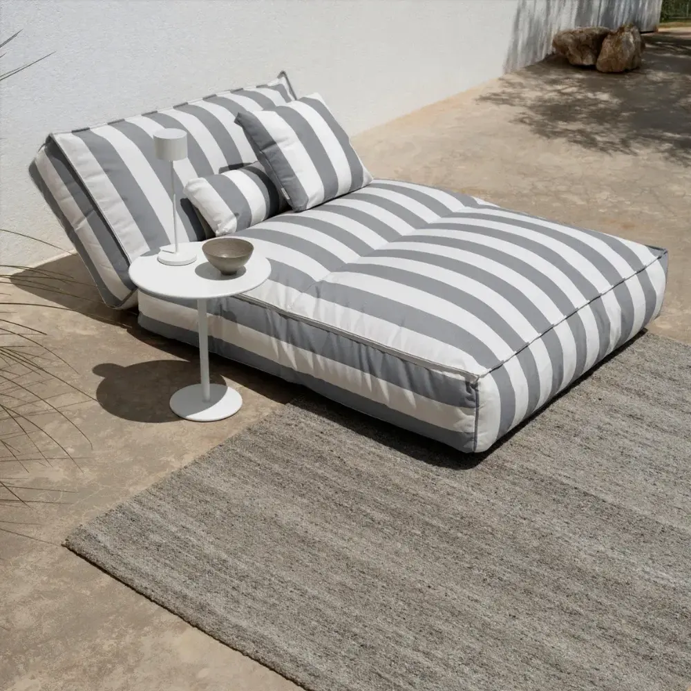 Blomus STAY Outdoor Bed | Lily White/Elephant Skin