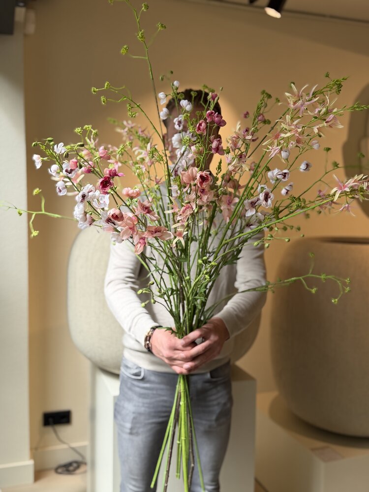 SILK-KA Kunstbloemen boeket "Royal Delphinium Peach" Small SILK-KA Kunstbloemen boeket "Royal Delphinium Peach" Small