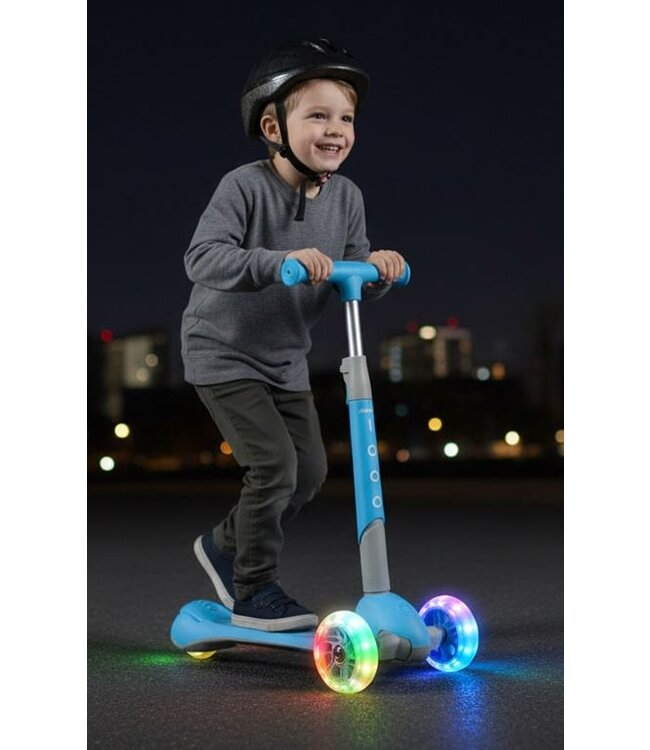 IQOO - Step - met LED Wielen - Blauw