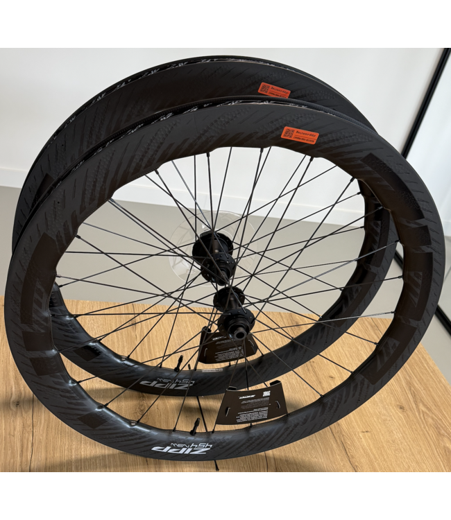 Zipp 454 NSW Tubeless Carbon Clincher Disc Hjulsæt