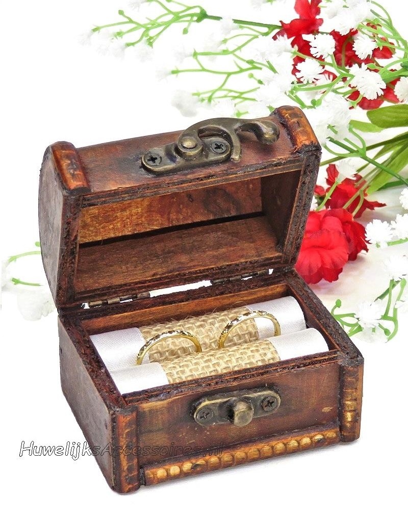 Oud look' houten hutkoffer trouwring doosje