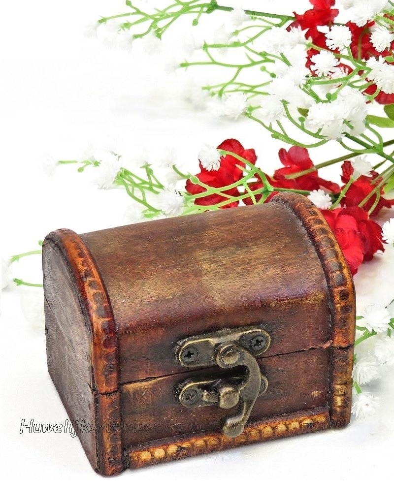 Oud look' houten hutkoffer trouwring doosje
