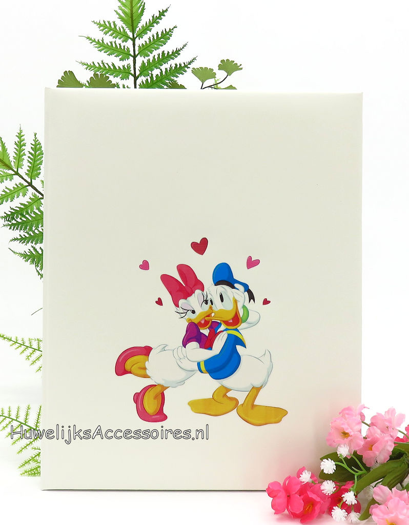 Disney Gastenboek met Donald & Katrien erop