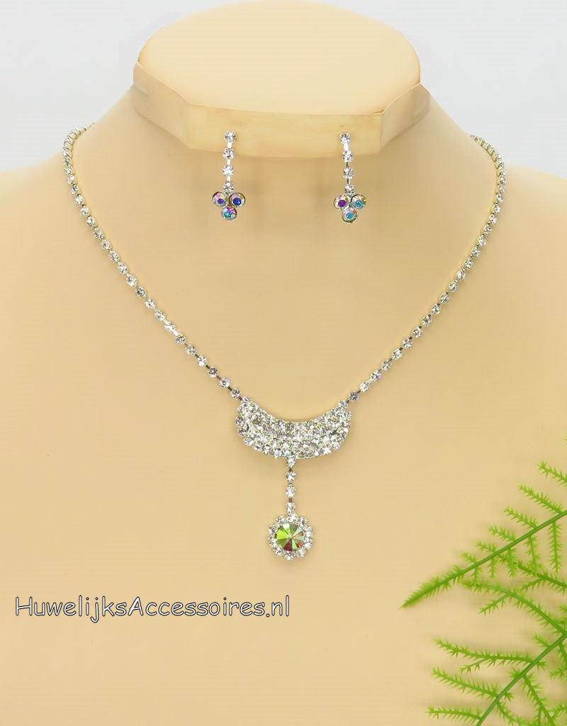 Strass halsketting met prachtige oorbellen set