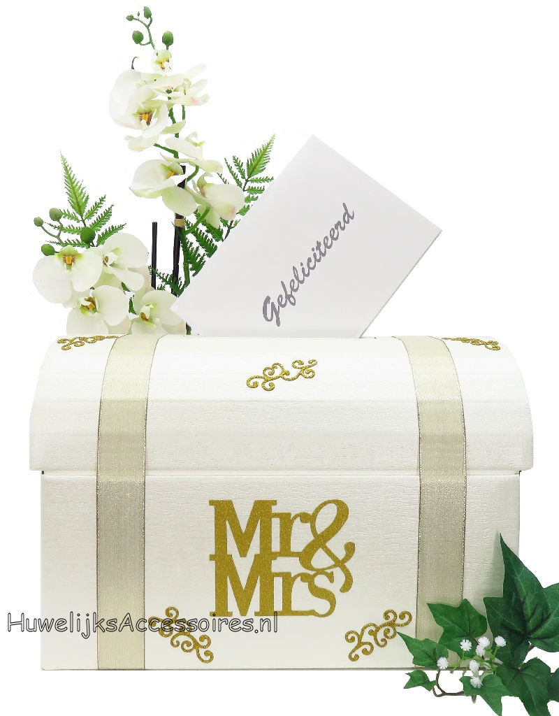 Mr & Mrs receptie enveloppe box versierd met goud