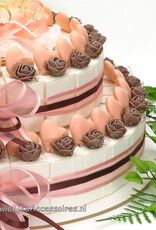 Disney Bruiloft bedankjes taart met koffie roosjes en perzik hartjes