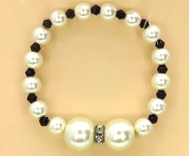 Bruids bijpassende parel halsketting, armband en oorbellen set