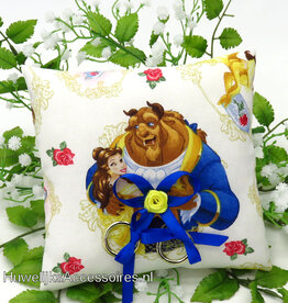Disney Belle en Beest trouwring kussen kobalt blauw lint