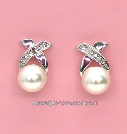 Zilver gekruist oorbellen met strass en parel