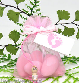 Roze organza zakje met doopsuiker en geluksbaby meisje