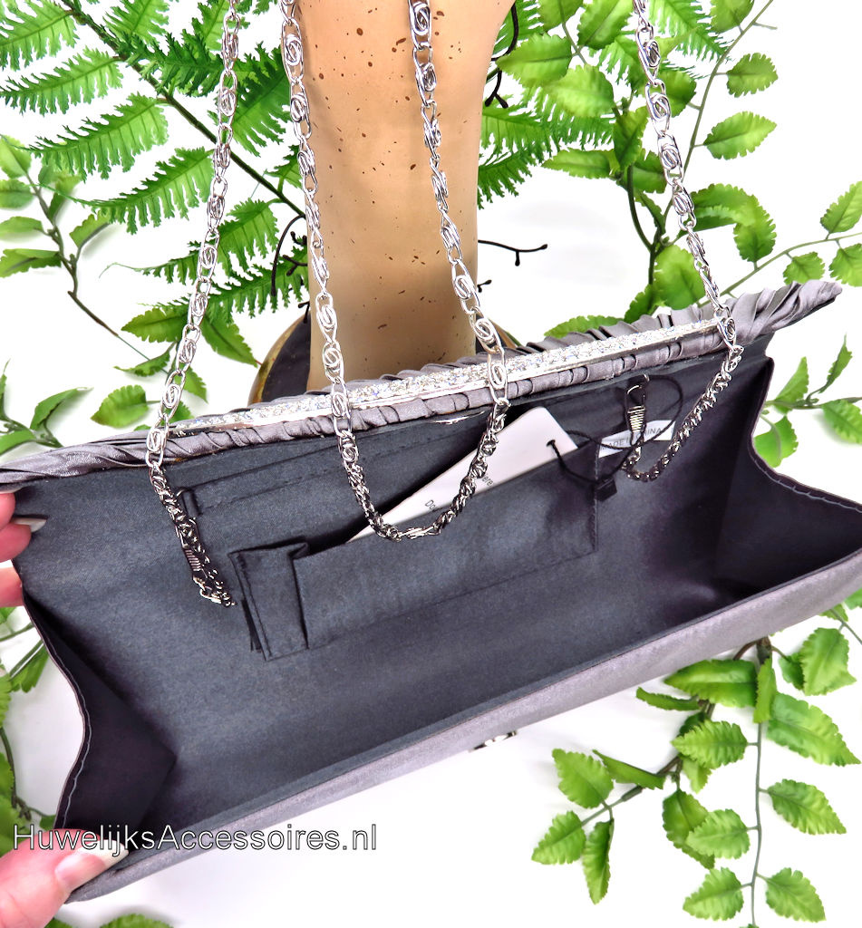 Bruidstasje of avondtasje grijs gekleurd