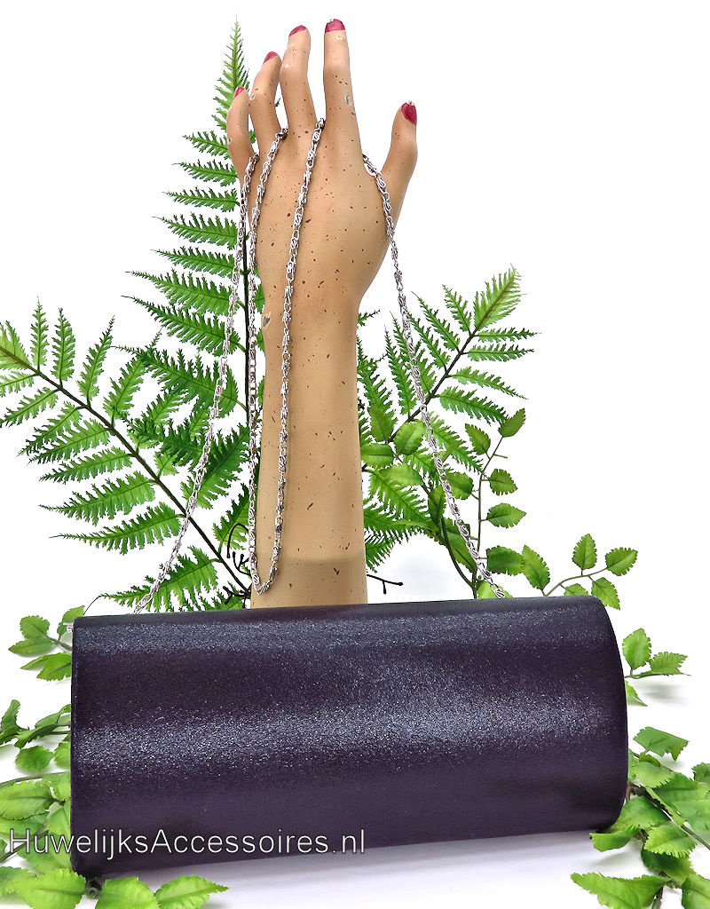 Elegante zwarte uitgangtasje met zwarte roos