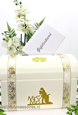 Mr & Mrs goud bruidspaar enveloppendoos versierd met gouden lint