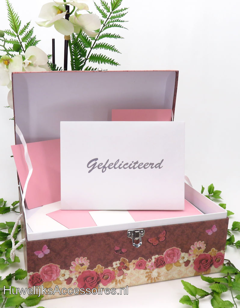 Love is in the air' bruiloft enveloppendoos