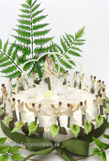 Bruiloft bedankjes taart met bruidsparen met bloemen