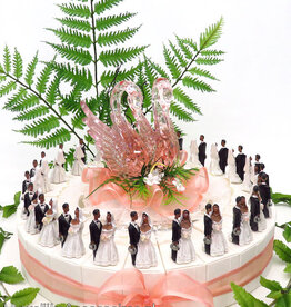 Trouw bedankjes taart met donkere bruidsparen