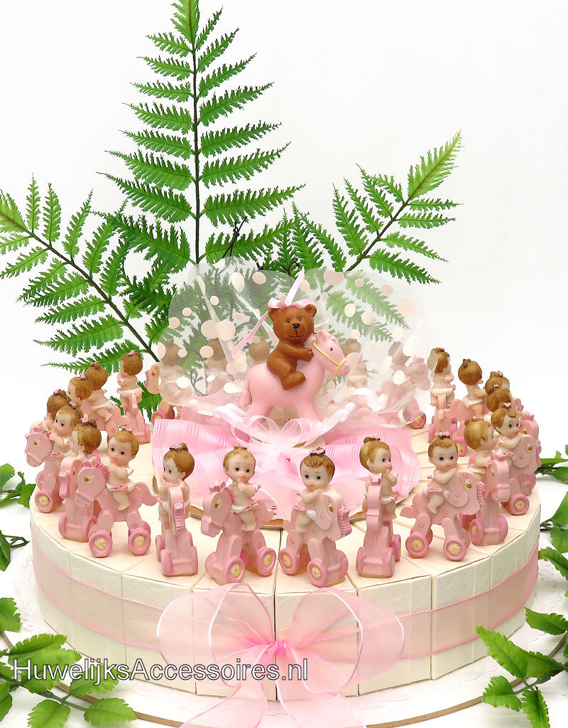 Geboorte bedankjes baby's op een roze rij paardjes