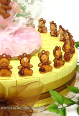 Doop bedankjes versierd met leuke bruine beertjes