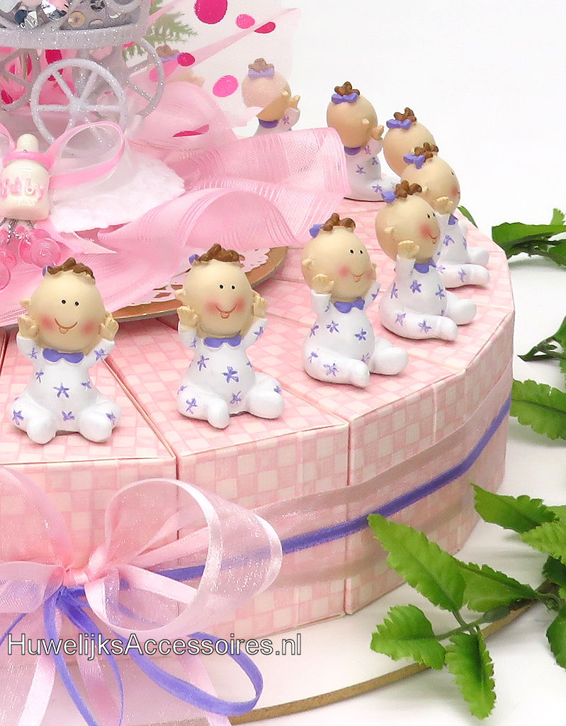 Bedankjes met baby's die in witte en lila pyjama's aanhebben