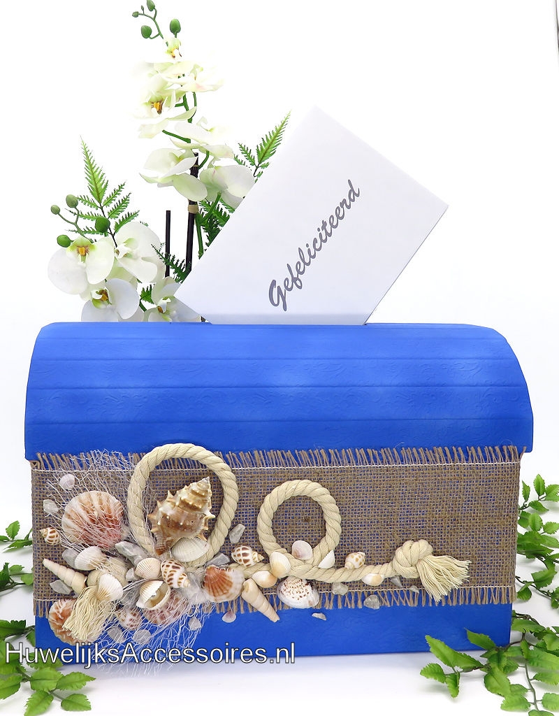 Blauw strand thema enveloppendoos versierd met schelpen