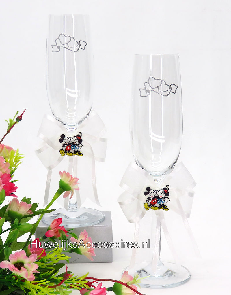 Disney Champagneglazen versierd met Mickey en Minnie samen op een witte strik