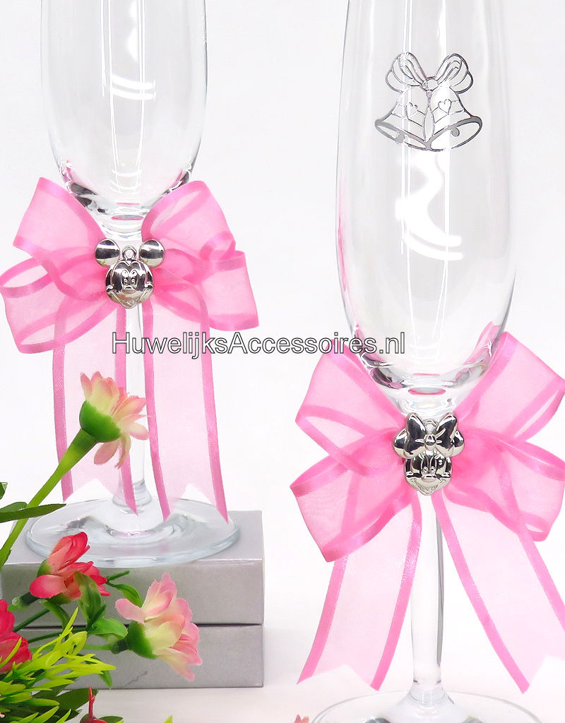 Disney Disney Champagneglazen met Mickey en Minnie versierd met roze strikken