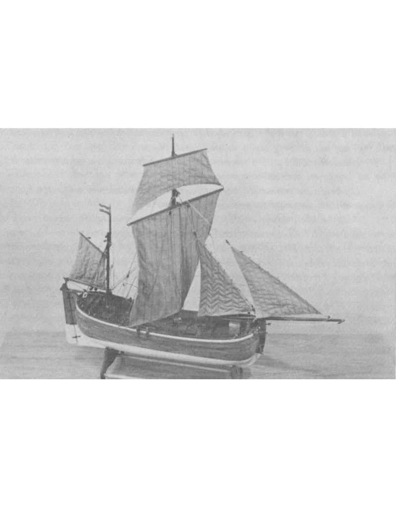 MBT CD-Photos and description of the fishing hooker "Dammes Erve" - Construction Drawing Scale 1 : 48 (10.03.039A)