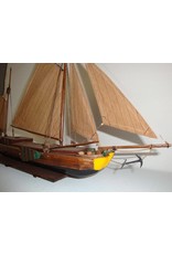 MBT 10.05.005 overboordige houten Rijnaak (19e eeuw)