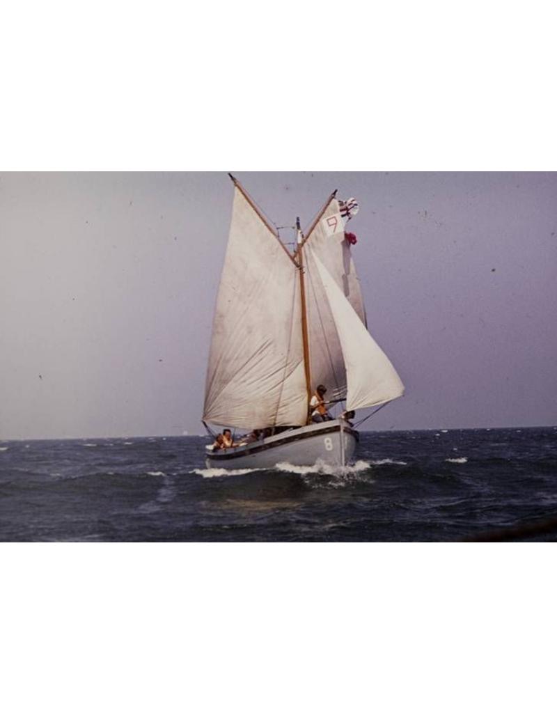 NVM 10.07.015 navy sailing sloop B-1