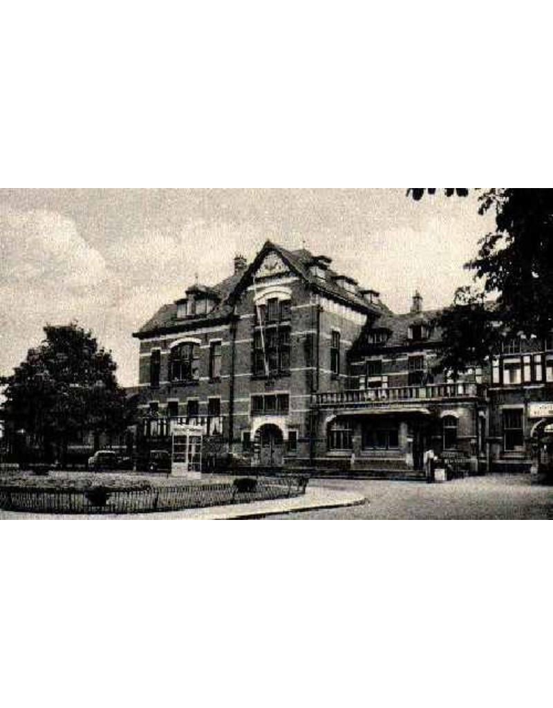 MBT 30.00.037 NS stationsgebouw Woerden