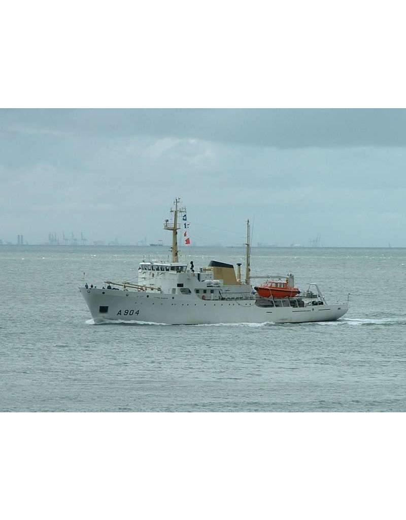 MBT HrMs survey vessels "Buyskes" A904, "Blommendal" A905 (1973) - Construction drawing Scale 1:100 (10.11.036)