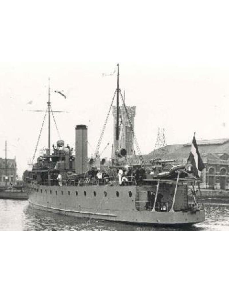 MBT 10.11.038 HrMs mijnenleggers "Douwe Aukes", "Van Meerlant" (1922)