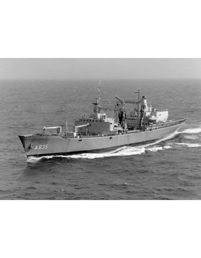 MBT HrMs supply ship "Poolster" A835 (1964) - Construction drawing Scale 1 : 100 (10.11.067)