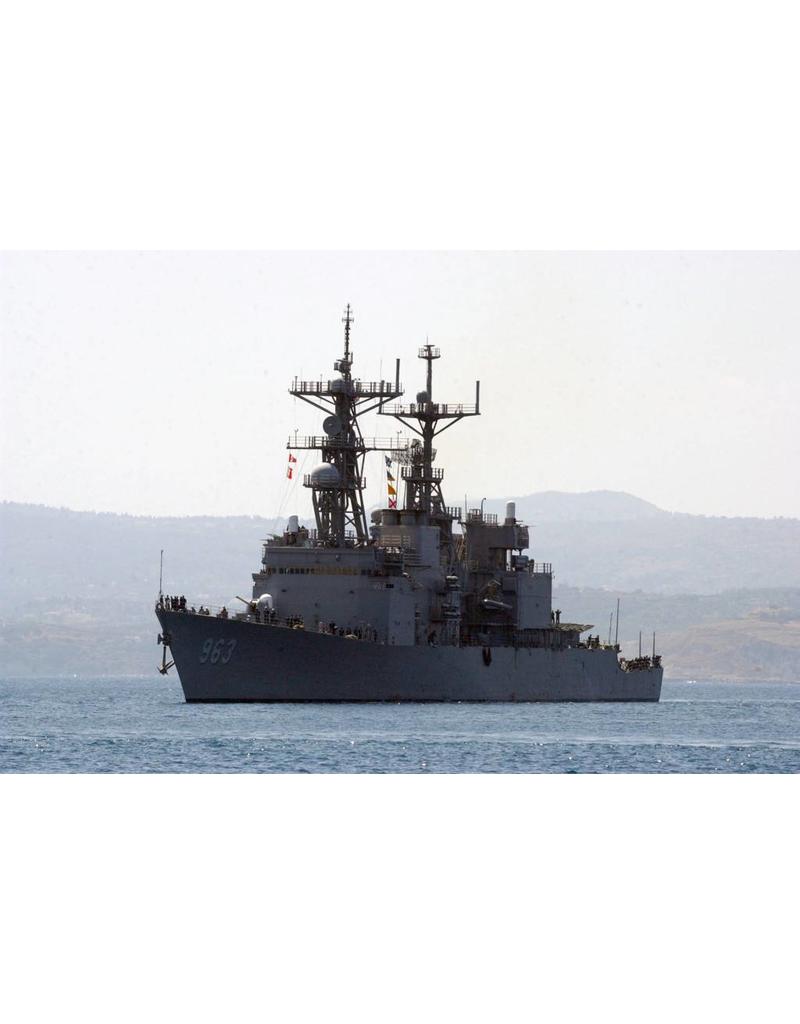 MBT 10.11.075 destroyer USS "Spruance" DD963