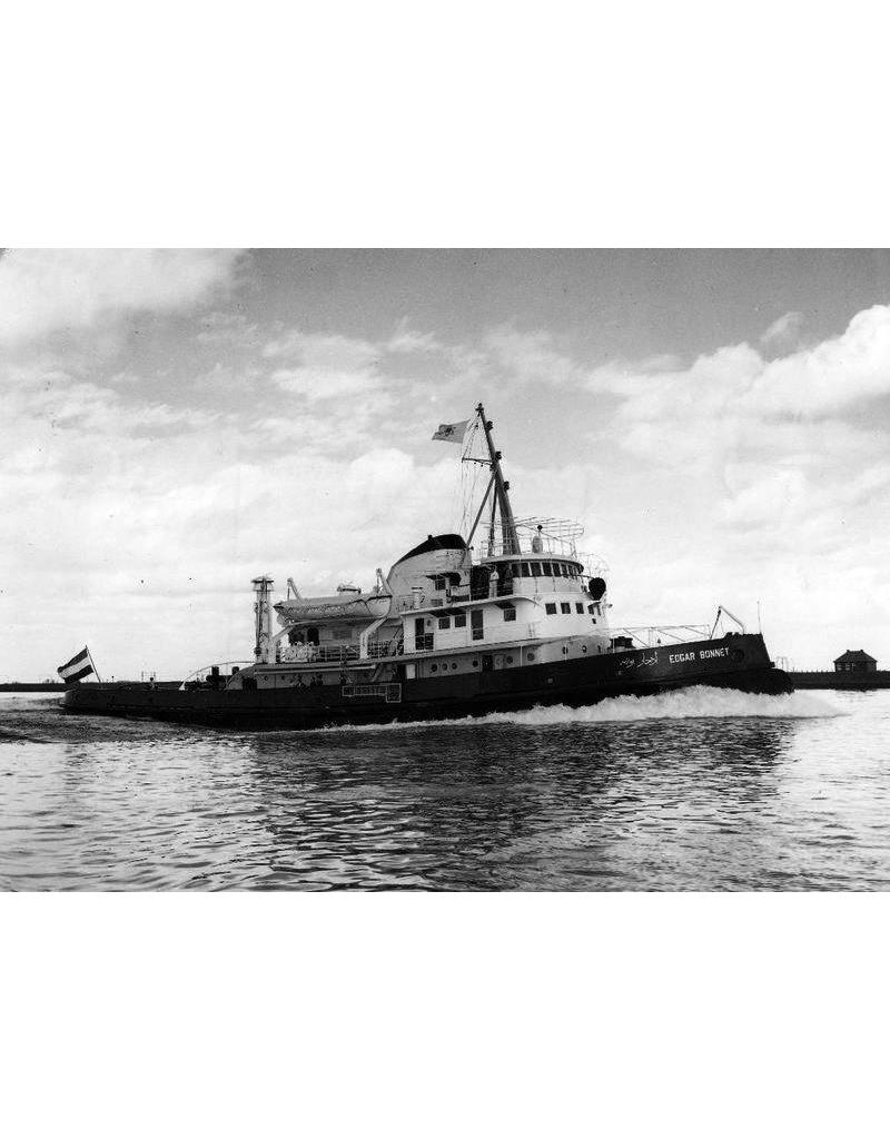 MBT 10.14.003 Suez Canal tug ms "Edgar Bonnet" (1954) - Suez Canal Co.; after 1958 "Antar"