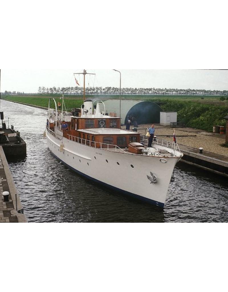 MBT 10.16.001 Royal Yacht ms "Piet Hein" (1937)