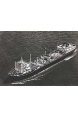 NVM 10.20.116 Walvisfabrieksschip ms " Willem.Barendsz II" (1955) - Mij. v.d. Walvisvaart