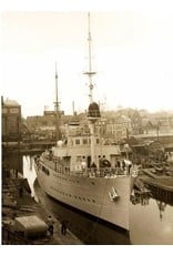 MBT 16.11.008 HrMs Minelayer "Jan van Brakel" (1936) after conversion to escort vessel (1944)