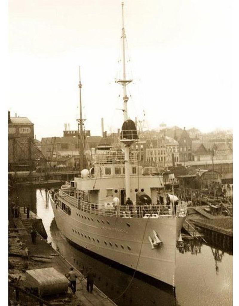 MBT 16.11.008 HrMs Minenleger "Jan van Brakel" (1936) nach Umbau zum Geleitschiff (1944)
