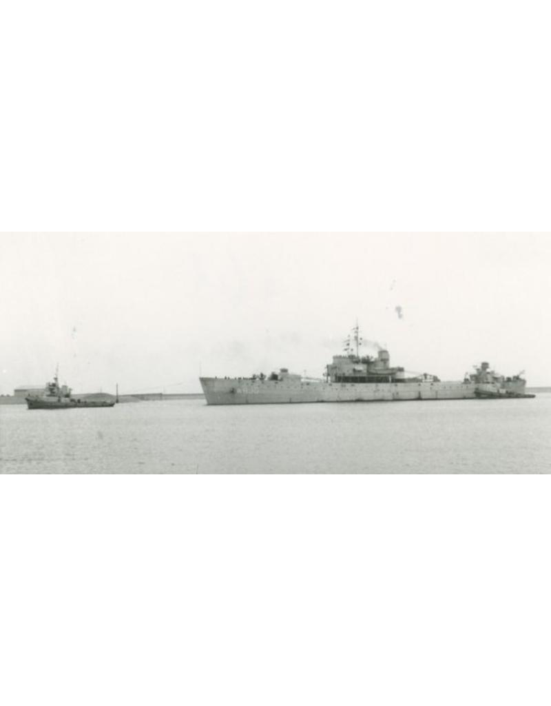 MBT 16.11.022 Storeship HNLMS "Pelikaan" (1948) - ex HMS "Thruster" (1943)