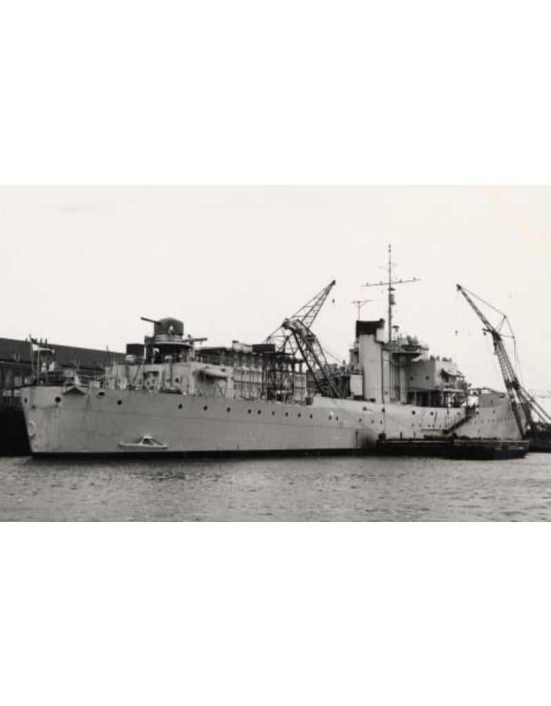 MBT 16.11.022 Storeship HNLMS "Pelikaan" (1948) - ex HMS "Thruster" (1943)