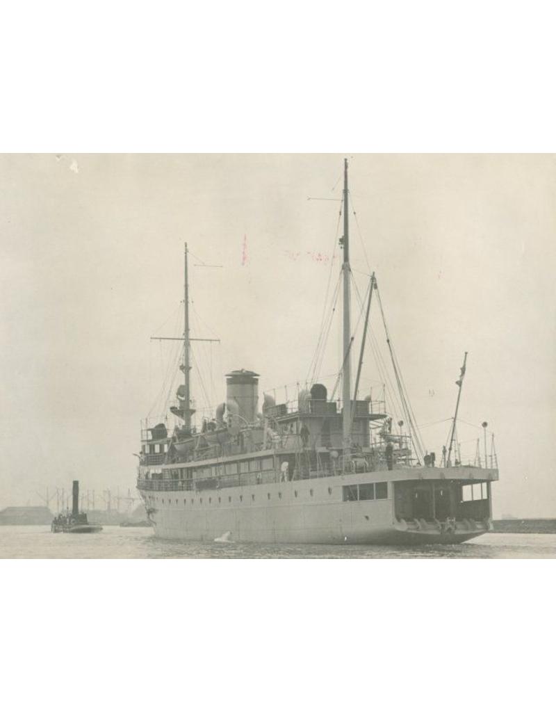 MBT 16.11.034 HrMs minelayers "Prins van Oranje", "Gouden Leeuw" (1932)